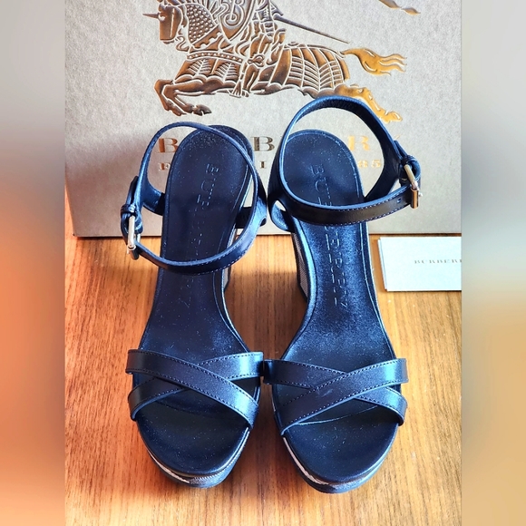 New 100% Auth Burberry Women's Platform Wedge Black  Leather Sandals - Picture 2 of 6